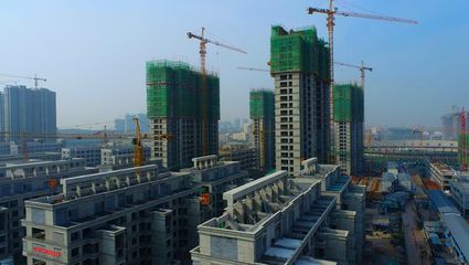 丹河藍(lán)灣項(xiàng)目建設(shè)穩(wěn)步推進(jìn)，多棟住宅樓陸續(xù)封頂